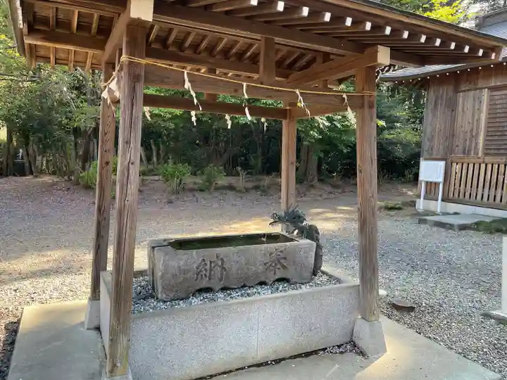 結城諏訪神社の手水舎