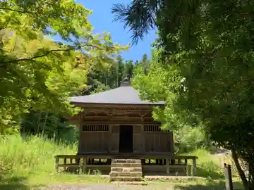 薬王院の本殿・本堂