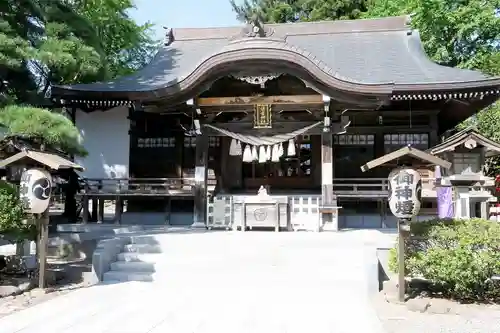 湯倉神社の本殿