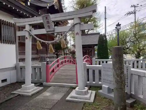 三保杉山神社の末社・摂社