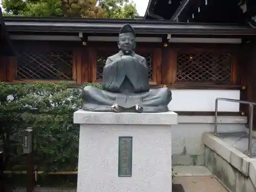 晴明神社の像