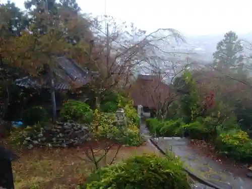 霊山寺の建物その他