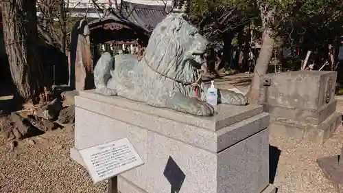 三囲神社の狛犬