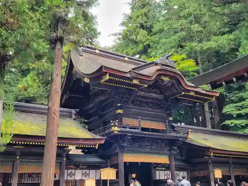 諏訪大社下社春宮の本殿・本堂