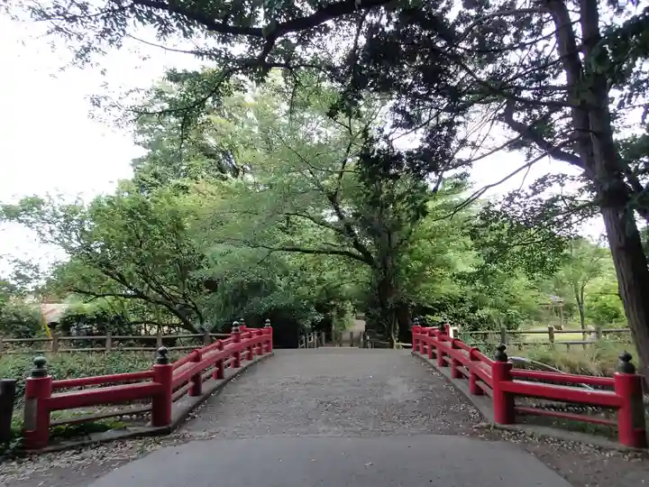 氷川女體神社の庭園