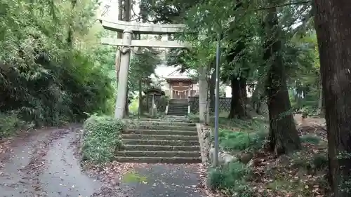 白山神社の鳥居