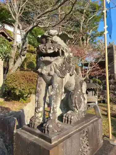 飯盛神社の狛犬