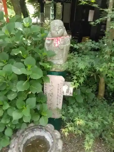 三井寺（平等寺）の地蔵