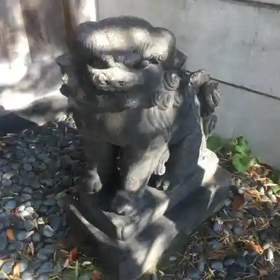 普光山　普傳寺の狛犬