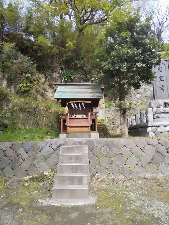 雷神社の末社・摂社