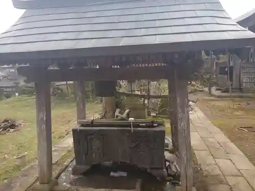 観福寺の手水舎