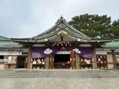 亀山八幡宮の{uncategorized: "未分類", other: "その他", undefined: "問題あり", building: "その他建物", grave: "お墓", sacred_gate: "鳥居", guardian: "狛犬", statue: "像", buddha: "仏像", history: "歴史", nature: "自然", garden: "庭園", animal: "動物", pagoda: "塔", temizu: "手水舎", mountain_gate: "山門・神門", sanctuary: "本殿・本堂", subordinate: "末社・摂社", art: "芸術", scenery: "景色", jizo: "地蔵", ema: "絵馬", goshuin: "御朱印", omikuji: "おみくじ", items: "授与品その他", amulet: "お守り", goshuincho: "御朱印帳", eats: "食事", festival: "お祭り", votive_dance: "神楽", shichigosan: "七五三参", wedding: "結婚式", experience: "体験その他", initially: "初詣", around: "周辺", anti_infection: "感染症対策"}
