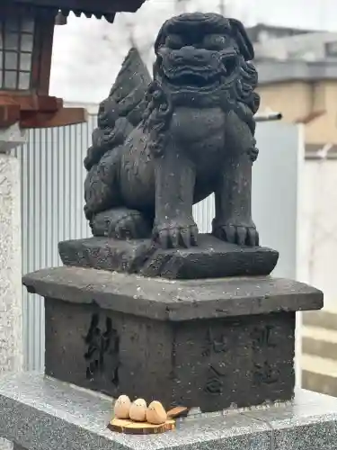 札幌諏訪神社の{uncategorized: "未分類", other: "その他", undefined: "問題あり", building: "その他建物", grave: "お墓", sacred_gate: "鳥居", guardian: "狛犬", statue: "像", buddha: "仏像", history: "歴史", nature: "自然", garden: "庭園", animal: "動物", pagoda: "塔", temizu: "手水舎", mountain_gate: "山門・神門", sanctuary: "本殿・本堂", subordinate: "末社・摂社", art: "芸術", scenery: "景色", jizo: "地蔵", ema: "絵馬", goshuin: "御朱印", omikuji: "おみくじ", items: "授与品その他", amulet: "お守り", goshuincho: "御朱印帳", eats: "食事", festival: "お祭り", votive_dance: "神楽", shichigosan: "七五三参", wedding: "結婚式", experience: "体験その他", initially: "初詣", around: "周辺", anti_infection: "感染症対策"}