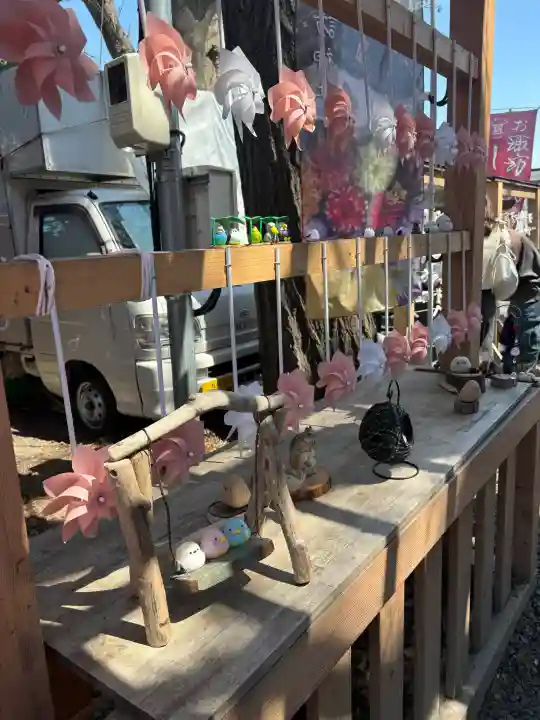 札幌諏訪神社の{uncategorized: "未分類", other: "その他", undefined: "問題あり", building: "その他建物", grave: "お墓", sacred_gate: "鳥居", guardian: "狛犬", statue: "像", buddha: "仏像", history: "歴史", nature: "自然", garden: "庭園", animal: "動物", pagoda: "塔", temizu: "手水舎", mountain_gate: "山門・神門", sanctuary: "本殿・本堂", subordinate: "末社・摂社", art: "芸術", scenery: "景色", jizo: "地蔵", ema: "絵馬", goshuin: "御朱印", omikuji: "おみくじ", items: "授与品その他", amulet: "お守り", goshuincho: "御朱印帳", eats: "食事", festival: "お祭り", votive_dance: "神楽", shichigosan: "七五三参", wedding: "結婚式", experience: "体験その他", initially: "初詣", around: "周辺", anti_infection: "感染症対策"}