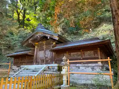 武蔵二宮 金鑚神社の本殿・本堂
