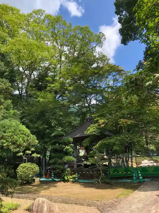 宝蓮寺の末社・摂社