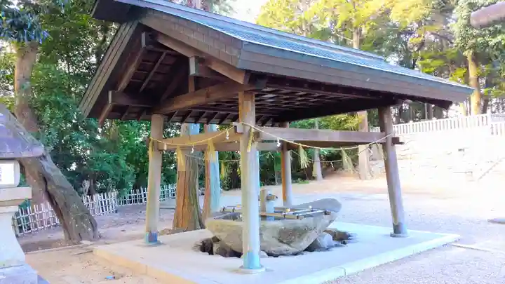 稲前神社の手水舎
