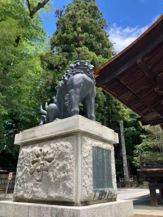 諏訪大社下社秋宮(長野県)