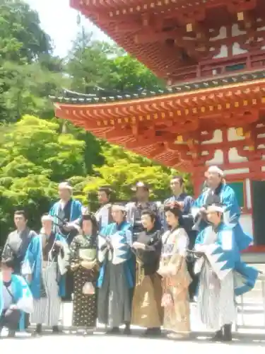 高幡不動尊　金剛寺の{uncategorized: "未分類", other: "その他", undefined: "問題あり", building: "その他建物", grave: "お墓", sacred_gate: "鳥居", guardian: "狛犬", statue: "像", buddha: "仏像", history: "歴史", nature: "自然", garden: "庭園", animal: "動物", pagoda: "塔", temizu: "手水舎", mountain_gate: "山門・神門", sanctuary: "本殿・本堂", subordinate: "末社・摂社", art: "芸術", scenery: "景色", jizo: "地蔵", ema: "絵馬", goshuin: "御朱印", omikuji: "おみくじ", items: "授与品その他", amulet: "お守り", goshuincho: "御朱印帳", eats: "食事", festival: "お祭り", votive_dance: "神楽", shichigosan: "七五三参", wedding: "結婚式", experience: "体験その他", initially: "初詣", around: "周辺", anti_infection: "感染症対策"}