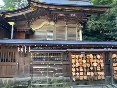 宝登山神社の本殿・本堂