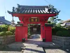 超世院（常楽寺塔頭）の山門