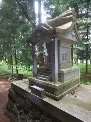 冨士御室浅間神社の末社・摂社