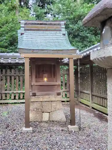 菌神社の末社