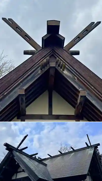 月崎神社の{uncategorized: "未分類", other: "その他", undefined: "問題あり", building: "その他建物", grave: "お墓", sacred_gate: "鳥居", guardian: "狛犬", statue: "像", buddha: "仏像", history: "歴史", nature: "自然", garden: "庭園", animal: "動物", pagoda: "塔", temizu: "手水舎", mountain_gate: "山門・神門", sanctuary: "本殿・本堂", subordinate: "末社・摂社", art: "芸術", scenery: "景色", jizo: "地蔵", ema: "絵馬", goshuin: "御朱印", omikuji: "おみくじ", items: "授与品その他", amulet: "お守り", goshuincho: "御朱印帳", eats: "食事", festival: "お祭り", votive_dance: "神楽", shichigosan: "七五三参", wedding: "結婚式", experience: "体験その他", initially: "初詣", around: "周辺", anti_infection: "感染症対策"}