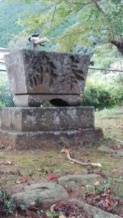 日向神社の手水舎