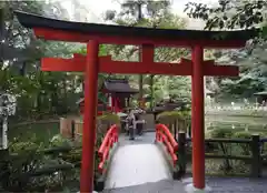 狭井坐大神荒魂神社(狭井神社)の鳥居