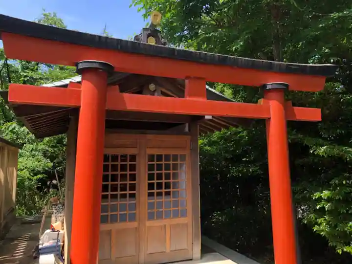 名次神社の末社・摂社
