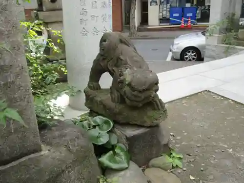 太田姫稲荷神社の狛犬