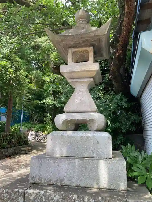 大稲荷神社の建物その他