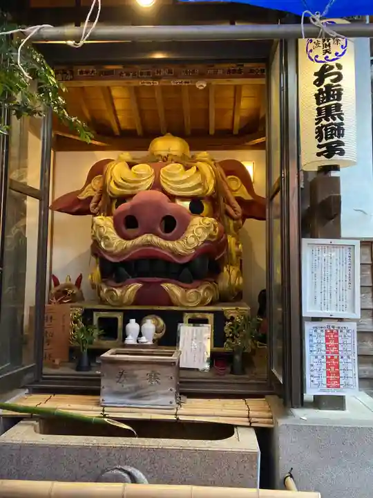 波除神社(波除稲荷神社)の狛犬