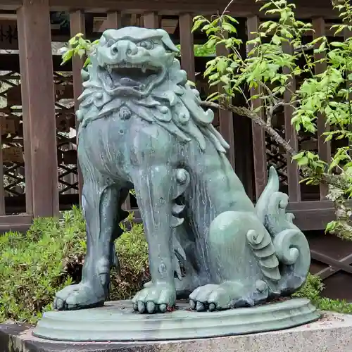 長等神社の狛犬