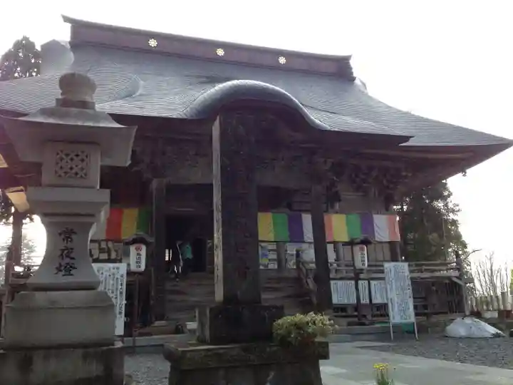 如宝寺の本殿・本堂