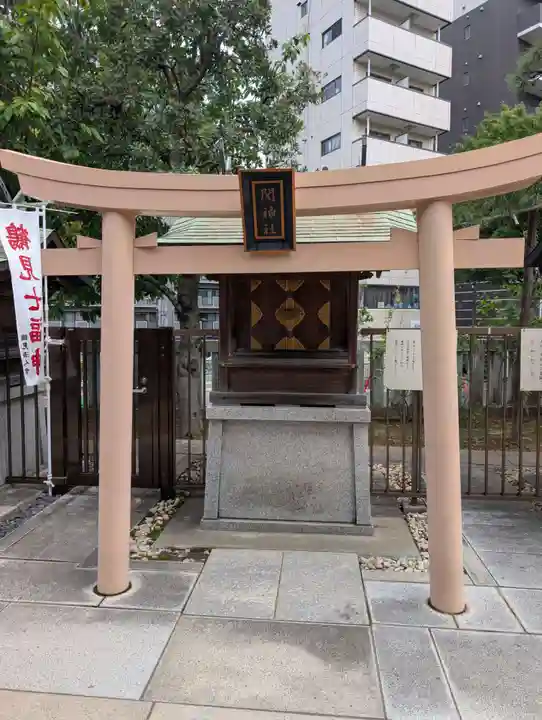鶴見神社(神奈川県)
