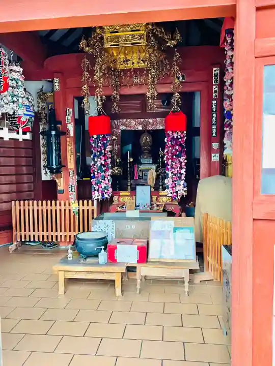 明智寺の{uncategorized: "未分類", other: "その他", undefined: "問題あり", building: "その他建物", grave: "お墓", sacred_gate: "鳥居", guardian: "狛犬", statue: "像", buddha: "仏像", history: "歴史", nature: "自然", garden: "庭園", animal: "動物", pagoda: "塔", temizu: "手水舎", mountain_gate: "山門・神門", sanctuary: "本殿・本堂", subordinate: "末社・摂社", art: "芸術", scenery: "景色", jizo: "地蔵", ema: "絵馬", goshuin: "御朱印", omikuji: "おみくじ", items: "授与品その他", amulet: "お守り", goshuincho: "御朱印帳", eats: "食事", festival: "お祭り", votive_dance: "神楽", shichigosan: "七五三参", wedding: "結婚式", experience: "体験その他", initially: "初詣", around: "周辺", anti_infection: "感染症対策"}