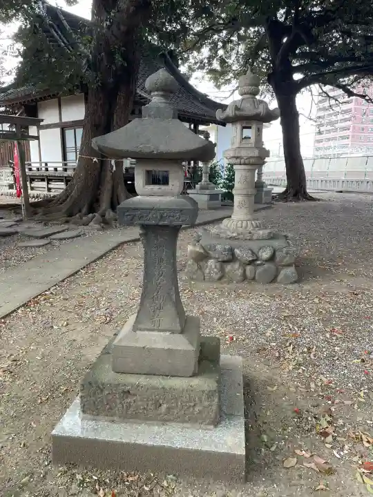 諏訪大神社 の{uncategorized: "未分類", other: "その他", undefined: "問題あり", building: "その他建物", grave: "お墓", sacred_gate: "鳥居", guardian: "狛犬", statue: "像", buddha: "仏像", history: "歴史", nature: "自然", garden: "庭園", animal: "動物", pagoda: "塔", temizu: "手水舎", mountain_gate: "山門・神門", sanctuary: "本殿・本堂", subordinate: "末社・摂社", art: "芸術", scenery: "景色", jizo: "地蔵", ema: "絵馬", goshuin: "御朱印", omikuji: "おみくじ", items: "授与品その他", amulet: "お守り", goshuincho: "御朱印帳", eats: "食事", festival: "お祭り", votive_dance: "神楽", shichigosan: "七五三参", wedding: "結婚式", experience: "体験その他", initially: "初詣", around: "周辺", anti_infection: "感染症対策"}