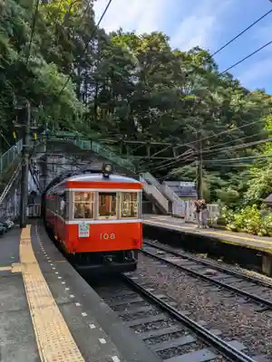 深澤銭洗弁財天の周辺