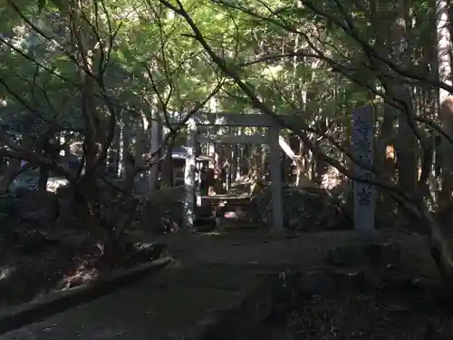 十五社神社の末社