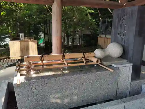東郷神社の手水舎