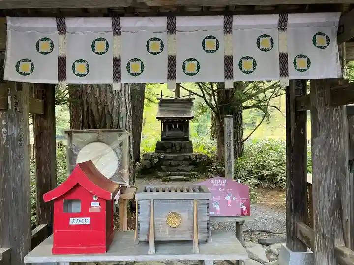穂高神社奥宮(長野県)