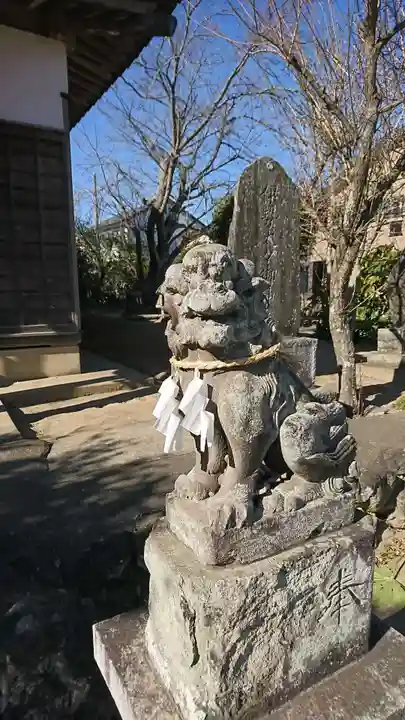 八幡神社の狛犬