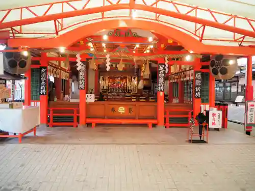 足の神様 服部天神宮の本殿・本堂