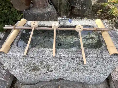 八王子神社 春日神社（清水町）の手水舎