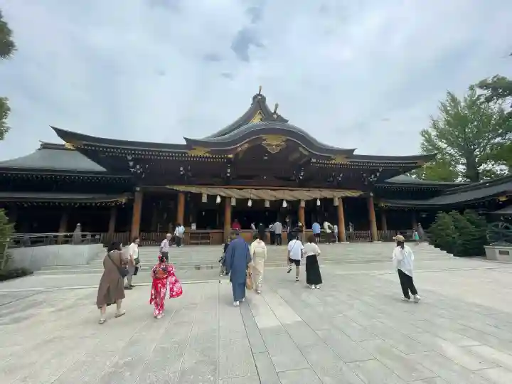 寒川神社の{uncategorized: "未分類", other: "その他", undefined: "問題あり", building: "その他建物", grave: "お墓", sacred_gate: "鳥居", guardian: "狛犬", statue: "像", buddha: "仏像", history: "歴史", nature: "自然", garden: "庭園", animal: "動物", pagoda: "塔", temizu: "手水舎", mountain_gate: "山門・神門", sanctuary: "本殿・本堂", subordinate: "末社・摂社", art: "芸術", scenery: "景色", jizo: "地蔵", ema: "絵馬", goshuin: "御朱印", omikuji: "おみくじ", items: "授与品その他", amulet: "お守り", goshuincho: "御朱印帳", eats: "食事", festival: "お祭り", votive_dance: "神楽", shichigosan: "七五三参", wedding: "結婚式", experience: "体験その他", initially: "初詣", around: "周辺", anti_infection: "感染症対策"}