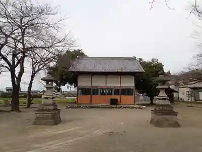 長幡部神社の本殿・本堂