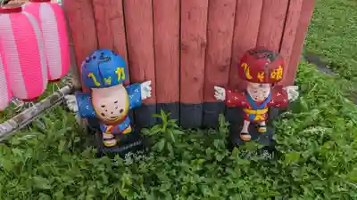 北眞神社御分祠（へそ神社）の像