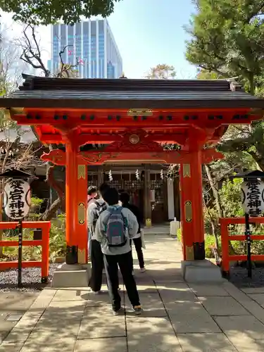 愛宕神社の山門